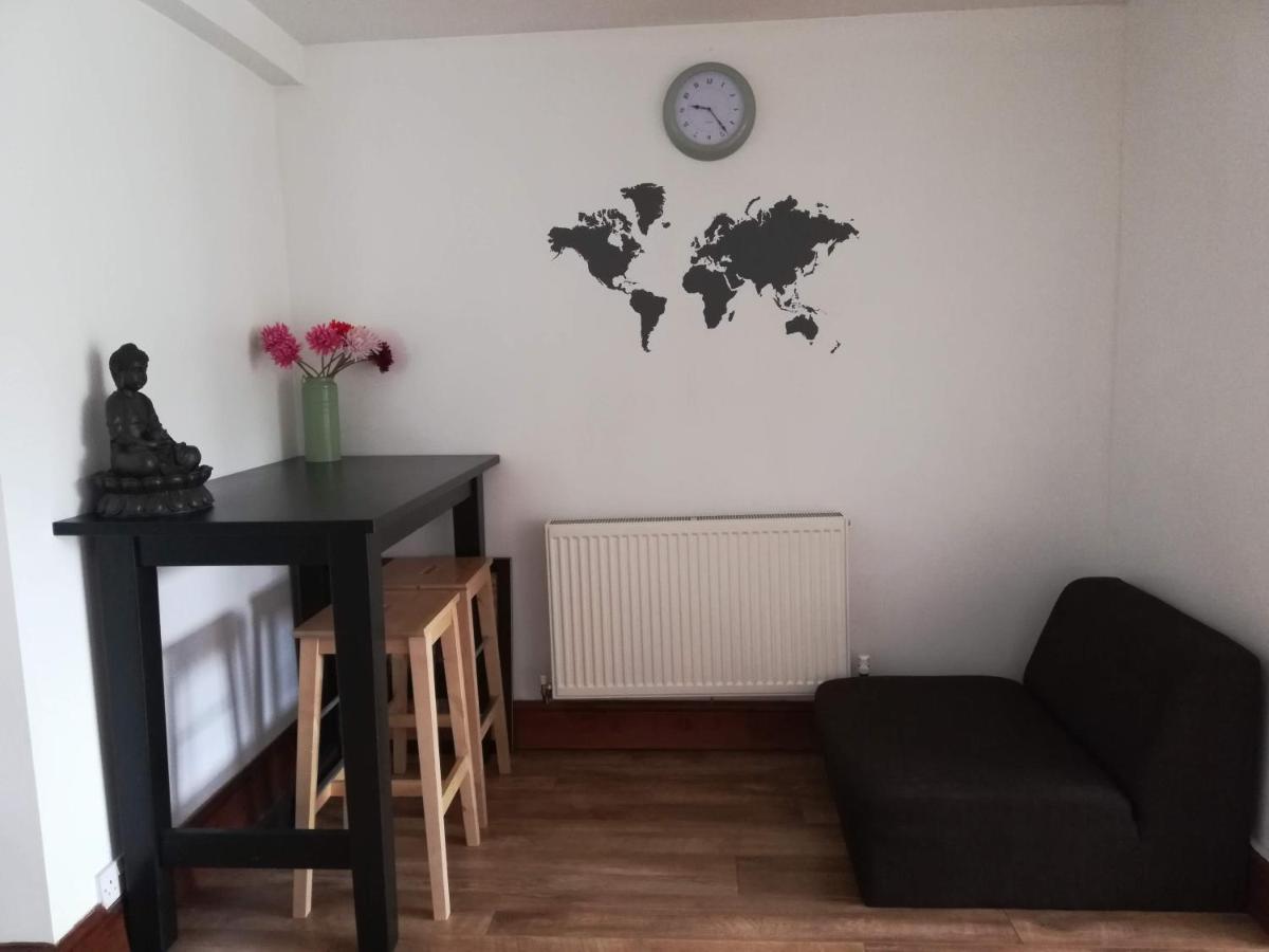 הוילה Comfy 3 Bed House Near Windsor Castle And Legoland מראה חיצוני תמונה